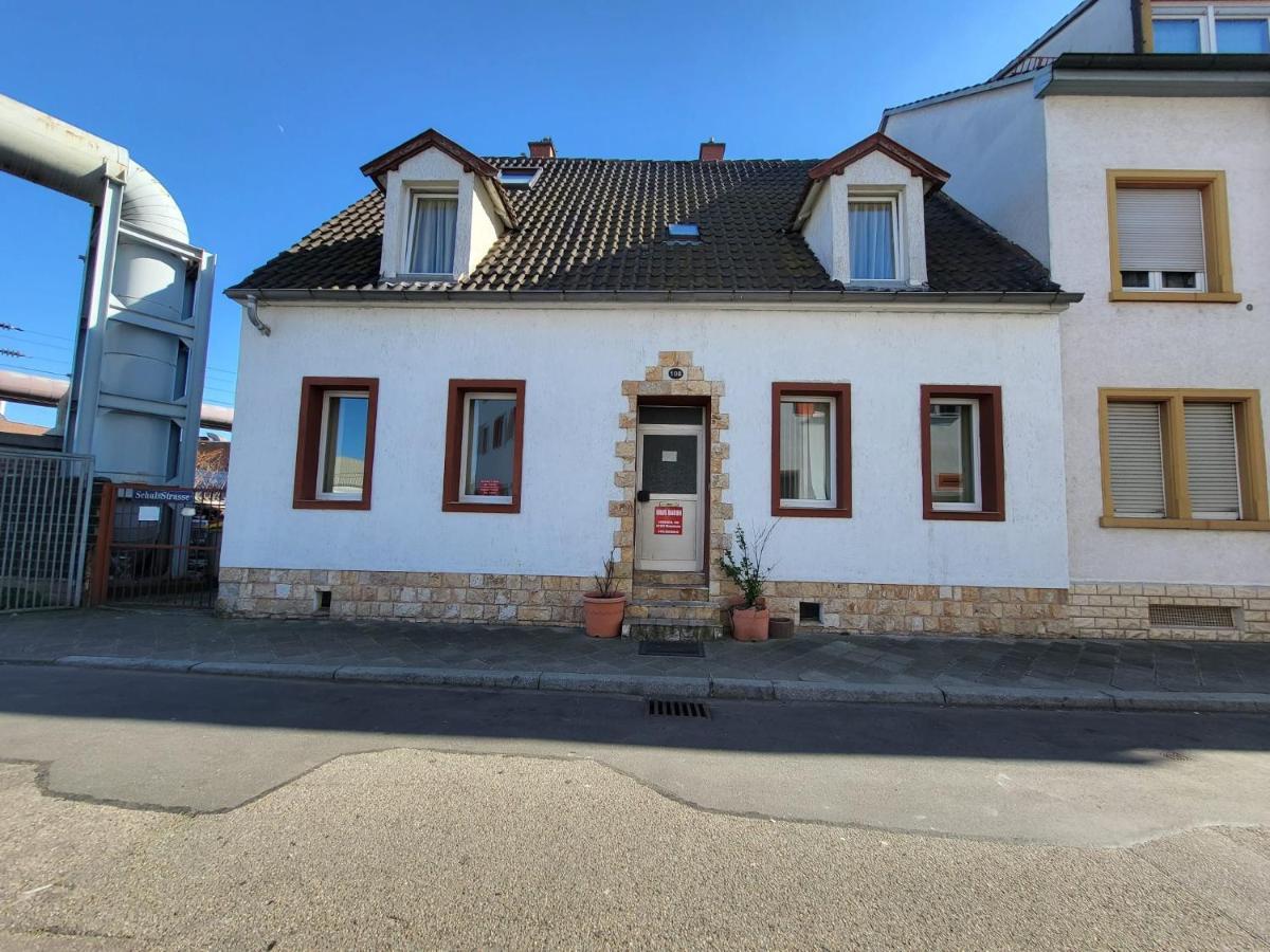 Pension Haus Baron 1 Neckarau Мангейм Экстерьер фото
